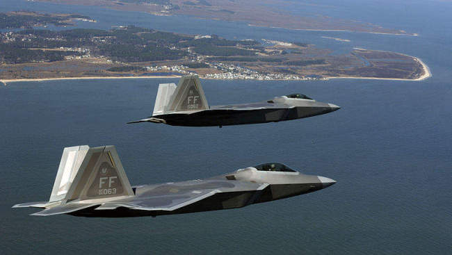 美国向中东安排F-22，宣称应答俄“不宁静不专业”步履