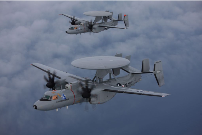 美国海军公布的e-2d 高级鹰眼预警机图片