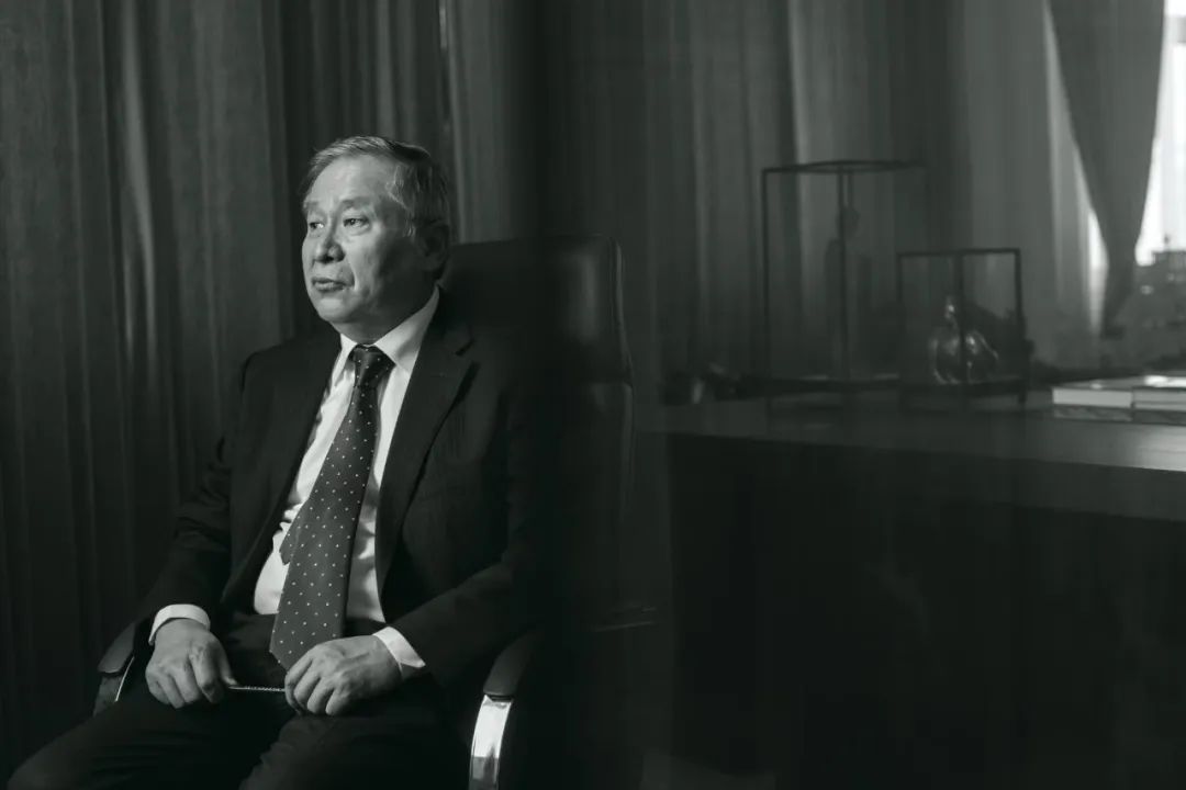 李庚//象外之境——2025中国当代书画名家逸品鉴赏