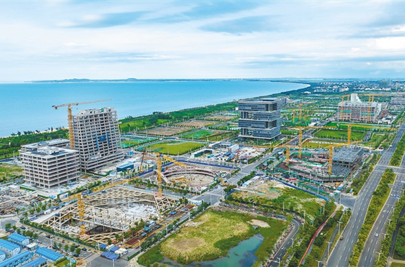 海口江东新区：1月至7月预计完成固投204.3亿元