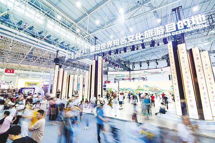 2025中国文旅产业博览会上，外国展商表示  “是时候把湖北列入全球热门旅游目的地了”