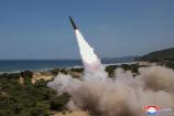 金正恩观摩朝鲜战术弹道导弹试射 自主导航系统显威能