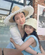 小酒窩與董璇睡前聊天！主動(dòng)提出要對(duì)張維伊改口