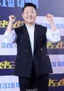 公司回应鸟叔被移交检察机关：正在确认中