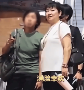 父亲回应Selina发胖：一直是我心中最爱的宝贝女儿