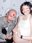 黄宣宣布妻子怀孕：出人命了，喜获一女！