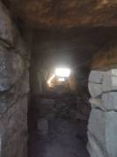 山西考古新发现！探访悬崖峭壁上的明代古寨遗址