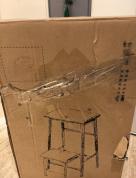 男子网购一把椅子收到一块银砖 意外之财归还失主