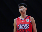 NBA球队邀请徐昕试训 广州主帅回应 全力支持追梦