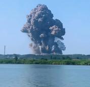 浏阳烟花厂爆炸事故新闻发布会 安全警钟再响