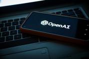 估值超八千亿的OPENAI要做手机了 大模型巨头布局终端