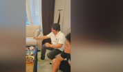 张雪看到夺冠后举杯庆祝疯狂鼓掌 德比斯再夺一冠