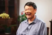 “外卖诗人”王计兵荣获鲁迅文学奖 平凡生活里的诗意光芒
