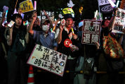 支持率显著下滑，高市执政“亮红灯”