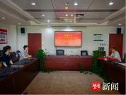 南京大学生用彩色肖像让英雄“开口” 青春笔墨致敬英烈