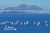 辽宁大连：碧海扬帆逐浪