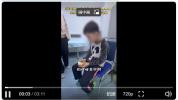男孩不爱吃饭医生点肯德基当场治好 餐桌紧张症的解药