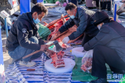 西藏拉萨：惠民牦牛肉上市