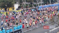 2025重庆垫江马拉松鸣枪开跑 全国15城同日竞速