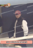 杨洋和妈妈去美发店 温馨互动引热议