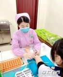 護(hù)士長(zhǎng)飛針穿刺采血快到出圈 0.05秒精準(zhǔn)無(wú)痛
