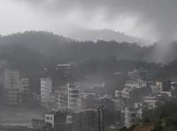 廣東茂名驚現(xiàn)龍卷風(fēng) 現(xiàn)場確認并調(diào)查中