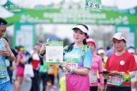 四川樂山“雙遺”馬拉松賽鳴槍開跑 1.3萬名選手激情角逐