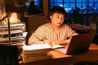 外语专业大退潮曾经的王牌不香了 就业市场遇冷