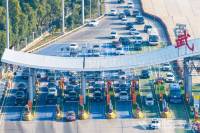 武汉西收费站单日车流突破4.4万辆 创历史新高