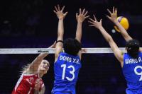 中國女排逆轉(zhuǎn)擊敗波蘭 收獲三連勝