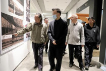 中宣部副部长慎海雄参观北京2022奥林匹克美术大会