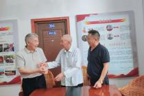 “活一年捐一年！96岁江夏老党员，又捐款了