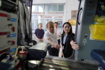 湖北省慈善总会走访调研武汉亚心总医院