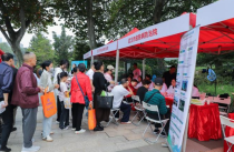 免费问诊、皮损筛查、用药指导……武汉市皮肤病防治院把诊疗送到市民家门口