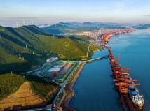 Нинбо-Жөүшань боомт: Хятадын хамгийн хөл хөдөлгөөнтэй далайн худалдааны төв