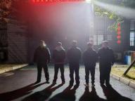 朋友结婚毒友竟随礼1克冰毒 婚礼变抓捕现场