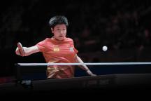 孙颖莎4比0战胜蒯曼 成功卫冕 国乒内战经验胜出