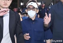 黄子佼再被查出藏12名少女性影像 追加起诉引发关注