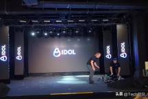 俄最新机器人当众“散架” 大写的尴尬！