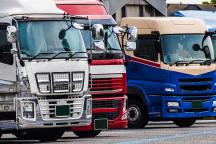 油价暴跌！92、95号汽油价格创年内新低 精准踩线下调