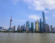 上海新房价格独涨 二手房成交井喷 市场底部信号显现