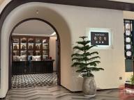 6人聚餐 餐位费48元比一道菜还贵 收费标准引争议