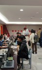 赛里木湖挤满上千对来领证的新人 工作人员零点加开多个窗口线上预约名额爆满