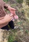 18歲農(nóng)機(jī)手為殘障夫妻免費收小麥