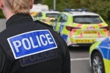 大快人心！ 英国一男子因取歧视性游戏名被警察上门警告