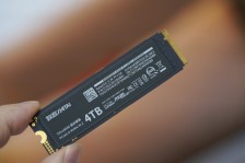 内存有救了？长江存储增建3座新厂：产能翻倍