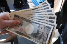 创历史之最！日本继续加大汇市干预力度 10月共斥资6.35万亿日元