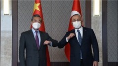 الصين وتركيا ترفضان تسييس التعاون في مجال لقاح "كوفيد