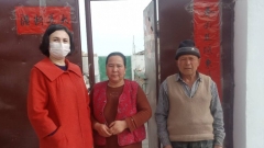 Xinjiang : le village Bestograk change de visage