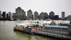 Shanghai suspend ses ferries sur fond d’épidémie de COVID-19